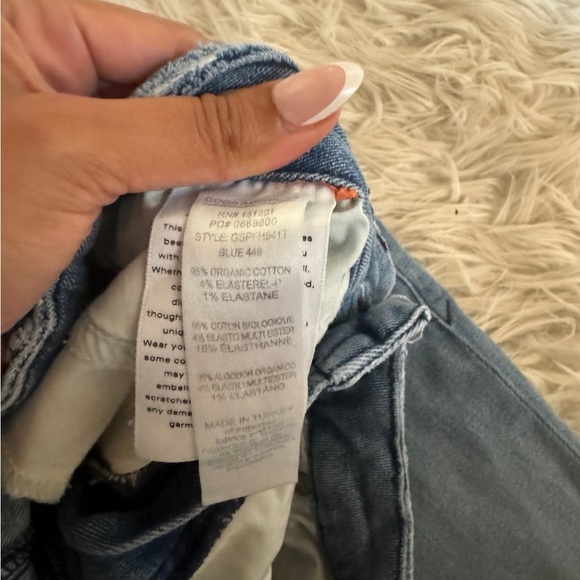 Good American Blue Ankle & Cropped Jeans - Picture 4 of 5